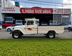 TOYOTA BANDEIRANTE 3.7 BJ50LV 4X4 TETO RIGIDO DIESEL 2P MANUAL TOYOTA BANDEIRANTE 3.7 BJ50LV 4X4 TETO RIGIDO DIESEL 2P MANUAL