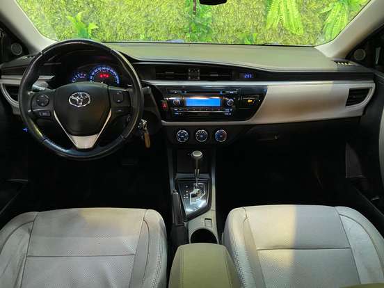 TOYOTA-COROLLA-1.8 GLI 16V FLEX 4P AUTOMÁTICO TOYOTA-COROLLA-2015