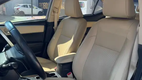 TOYOTA-COROLLA-2017