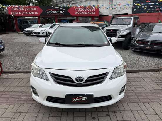 TOYOTA-COROLLA-2014