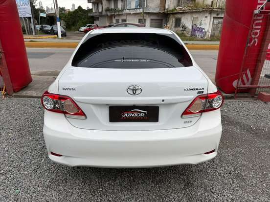 TOYOTA-COROLLA-2014