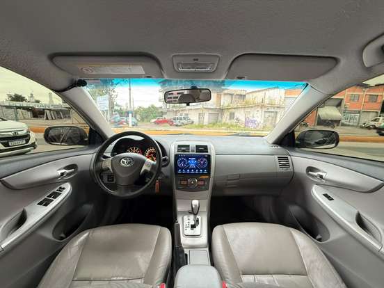 TOYOTA-COROLLA-2014