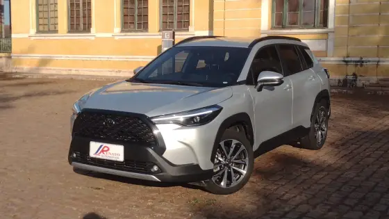 TOYOTA COROLLA CROSS 2.0 VVT-IE FLEX XRE DIRECT SHIFT