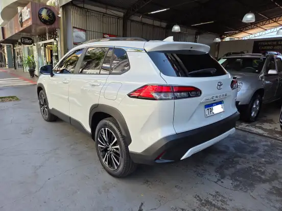 TOYOTA-COROLLA CROSS-2025