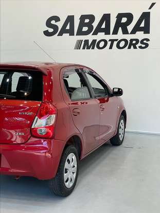 TOYOTA-ETIOS-1.3 XS 16V FLEX 4P MANUAL TOYOTA-ETIOS-2013