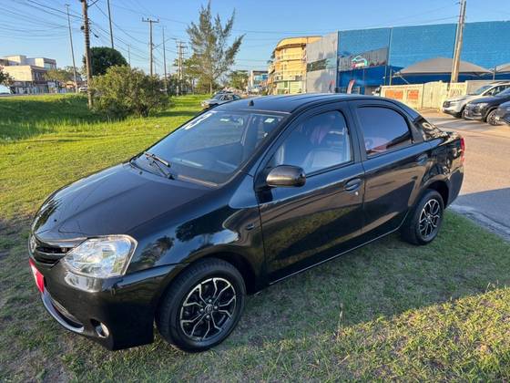 TOYOTA ETIOS 1.5 X SEDAN 16V FLEX 4P MANUAL