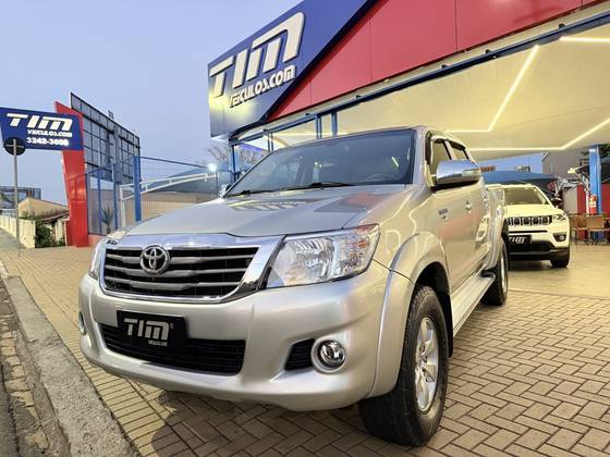 TOYOTA HILUX 2.7 SRV 4X2 CD 16V FLEX 4P AUTOMÁTICO
