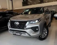 TOYOTA HILUX 2.7 VVT-i FLEX CD SR 4X2 AUTOMÁTICO TOYOTA HILUX 2.7 VVT-i FLEX CD SR 4X2 AUTOMÁTICO