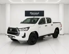 TOYOTA HILUX 2.8 D-4D TURBO DIESEL CD POWER PACK 4X4 AUTOMÁTICO TOYOTA HILUX 2.8 D-4D TURBO DIESEL CD POWER PACK 4X4 AUTOMÁTICO