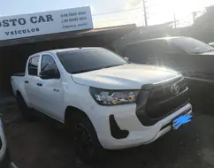 TOYOTA HILUX 2.8 D-4D TURBO DIESEL CD POWER PACK 4X4 MANUAL TOYOTA HILUX 2.8 D-4D TURBO DIESEL CD POWER PACK 4X4 MANUAL