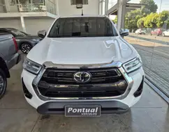 TOYOTA HILUX 2.8 D-4D TURBO DIESEL CD SRX LIMITED 4X4 AUTOMÁTICO TOYOTA HILUX 2.8 D-4D TURBO DIESEL CD SRX LIMITED 4X4 AUTOMÁTICO