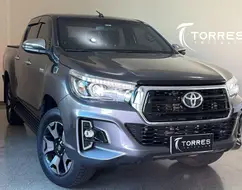 TOYOTA HILUX 2.8 SRX 4X4 CD 16V DIESEL 4P AUTOMÁTICO TOYOTA HILUX 2.8 SRX 4X4 CD 16V DIESEL 4P AUTOMÁTICO