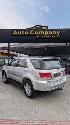 TOYOTA HILUX 3.0 SRV 4X4 CD 16V TURBO INTERCOOLER DIESEL 4P AUTOMÁTICO