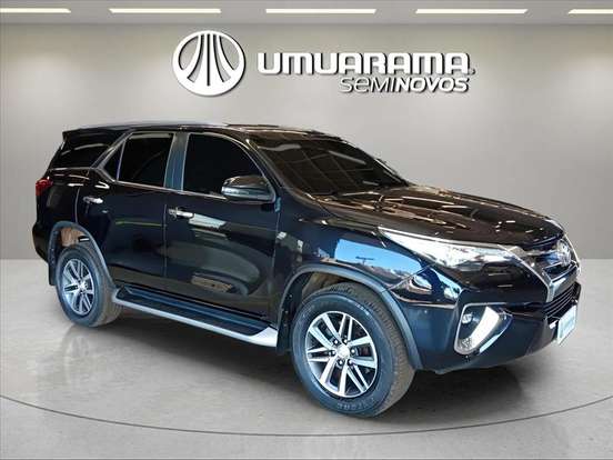TOYOTA-HILUX SW4-2019