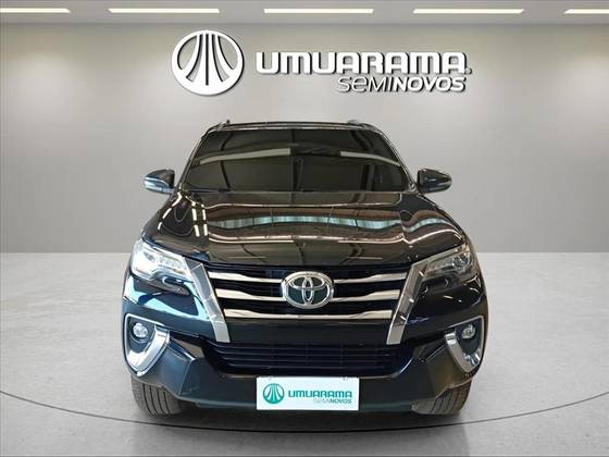 TOYOTA HILUX SW4 2.8 SRX 4X4 16V TURBO INTERCOOLER DIESEL 4P AUTOMÁTICO