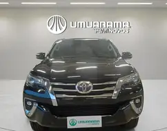TOYOTA HILUX SW4 2.8 SRX 4X4 7 LUGARES 16V TURBO INTERCOOLER DIESEL 4P AUTOMÁTICO TOYOTA HILUX SW4 2.8 SRX 4X4 7 LUGARES 16V TURBO INTERCOOLER DIESEL 4P AUTOMÁTICO