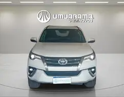 TOYOTA HILUX SW4 2.8 SRX DIAMOND 4X4 7 LUGARES 16V TURBO INTERCOOLER DIESEL 4P AUTOMÁTICO TOYOTA HILUX SW4 2.8 SRX DIAMOND 4X4 7 LUGARES 16V TURBO INTERCOOLER DIESEL 4P AUTOMÁTICO