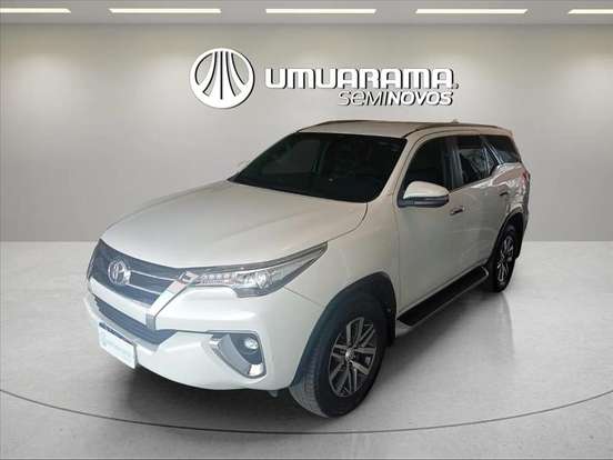 TOYOTA-HILUX SW4-2.8 SRX DIAMOND 4X4 7 LUGARES 16V TURBO INTERCOOLER DIESEL 4P AUTOMÁTICO TOYOTA-HILUX SW4-2018