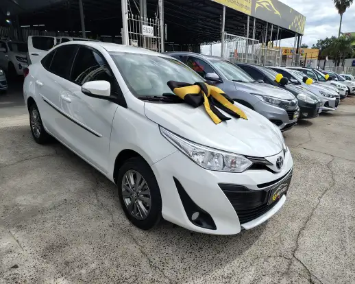 TOYOTA-YARIS-1.5 16V FLEX SEDAN XL PLUS CONNECT MULTIDRIVE TOYOTA-YARIS-2021