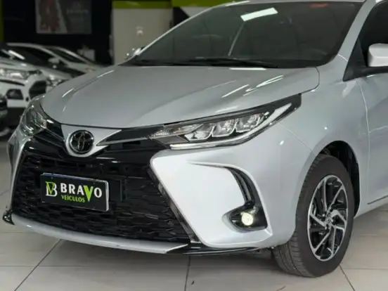 TOYOTA-YARIS-1.5 16V FLEX XLS MULTIDRIVE TOYOTA-YARIS-2024