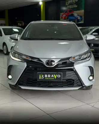 TOYOTA-YARIS-2024