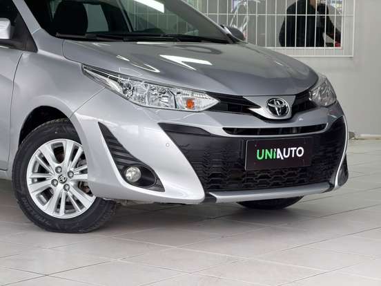 TOYOTA-YARIS-1.3 16V FLEX XL MULTIDRIVE TOYOTA-YARIS-2018