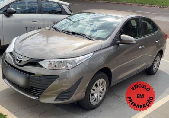 TOYOTA YARIS 1.5 16V FLEX SEDAN XL LIVE MULTIDRIVE