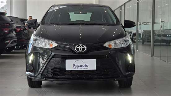 TOYOTA-YARIS-2024