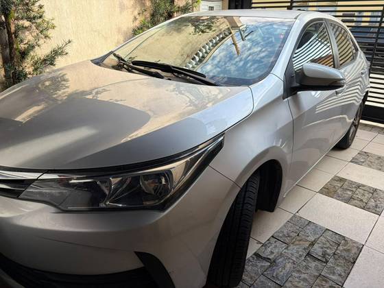 TOYOTA COROLLA 1.8 GLI 16V FLEX 4P AUTOMÁTICO