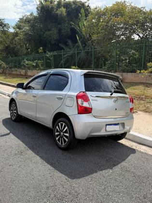 TOYOTA ETIOS 1.5 PLATINUM 16V FLEX 4P MANUAL