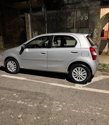 TOYOTA ETIOS 1.5 XLS 16V FLEX 4P MANUAL