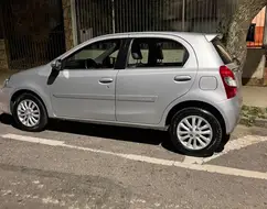 TOYOTA ETIOS 1.5 XLS 16V FLEX 4P MANUAL TOYOTA ETIOS 1.5 XLS 16V FLEX 4P MANUAL
