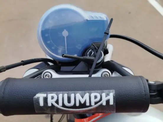 TRIUMPH-SCRAMBLER 400 X TRIUMPH-SCRAMBLER 400 X-2025