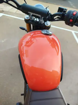 TRIUMPH-SCRAMBLER 400 X-2025