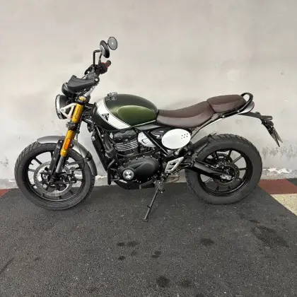 TRIUMPH SCRAMBLER 400 X 