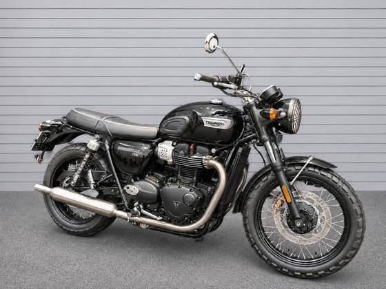 TRIUMPH BONNEVILLE T100 900 