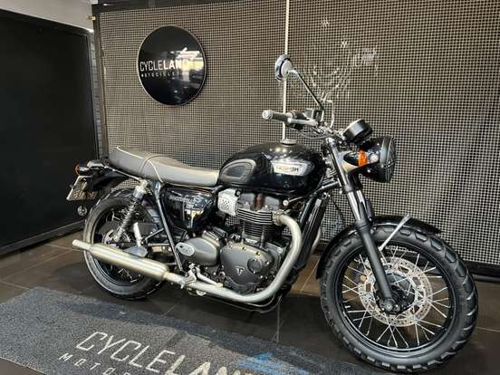 TRIUMPH-BONNEVILLE T100 900-2023