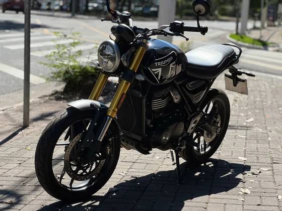 TRIUMPH SPEED 400 