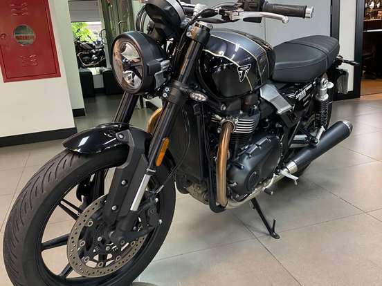 TRIUMPH-SPEED TWIN 900 TRIUMPH-SPEED TWIN 900-2025