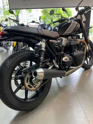 TRIUMPH-SPEED TWIN 900-2025