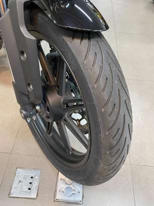 TRIUMPH-SPEED TWIN 900-2025