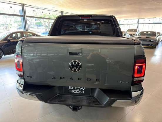 VOLKSWAGEN-AMAROK-2024