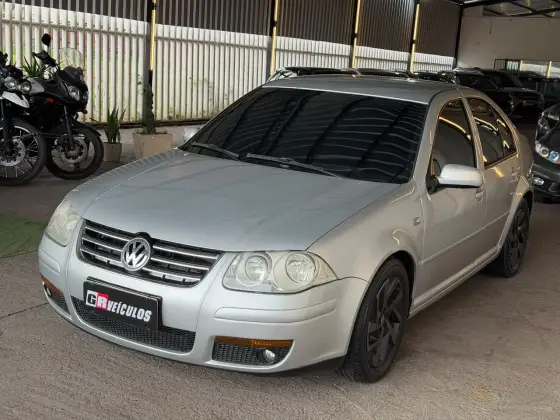 VOLKSWAGEN BORA 2.0 MI 8V FLEX 4P AUTOMÁTICO