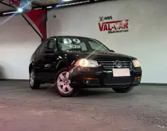 VOLKSWAGEN BORA 2.0 MI 8V FLEX 4P AUTOMÁTICO VOLKSWAGEN BORA 2.0 MI 8V FLEX 4P AUTOMÁTICO