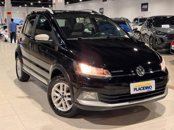 VOLKSWAGEN CROSSFOX 1.6 MI FLEX 8V 4P MANUAL