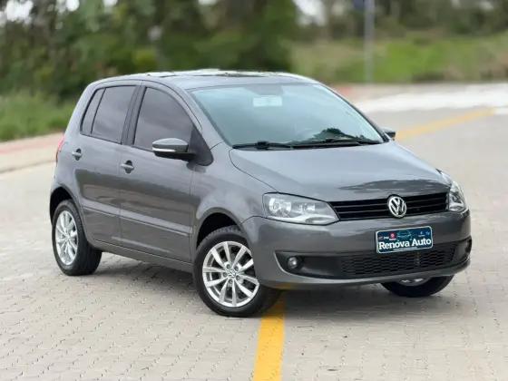 VOLKSWAGEN FOX 1.6 MI 8V FLEX 4P MANUAL