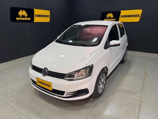 VOLKSWAGEN-FOX-2014