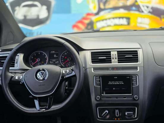 VOLKSWAGEN-FOX-1.6 MSI TOTAL FLEX XTREME 4P MANUAL VOLKSWAGEN-FOX-2020