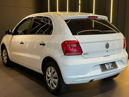 VOLKSWAGEN-GOL-2021