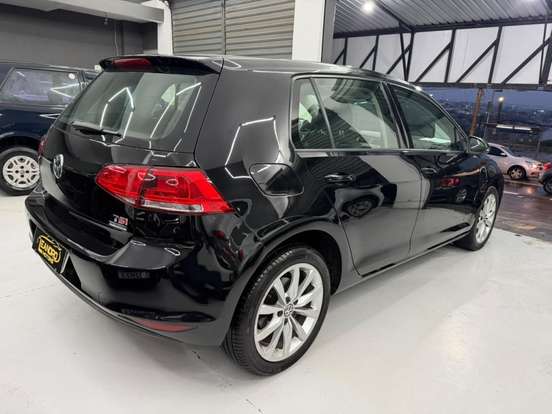 VOLKSWAGEN-GOLF-1.4 TSI COMFORTLINE 16V GASOLINA 4P AUTOMÁTICO VOLKSWAGEN-GOLF-2014
